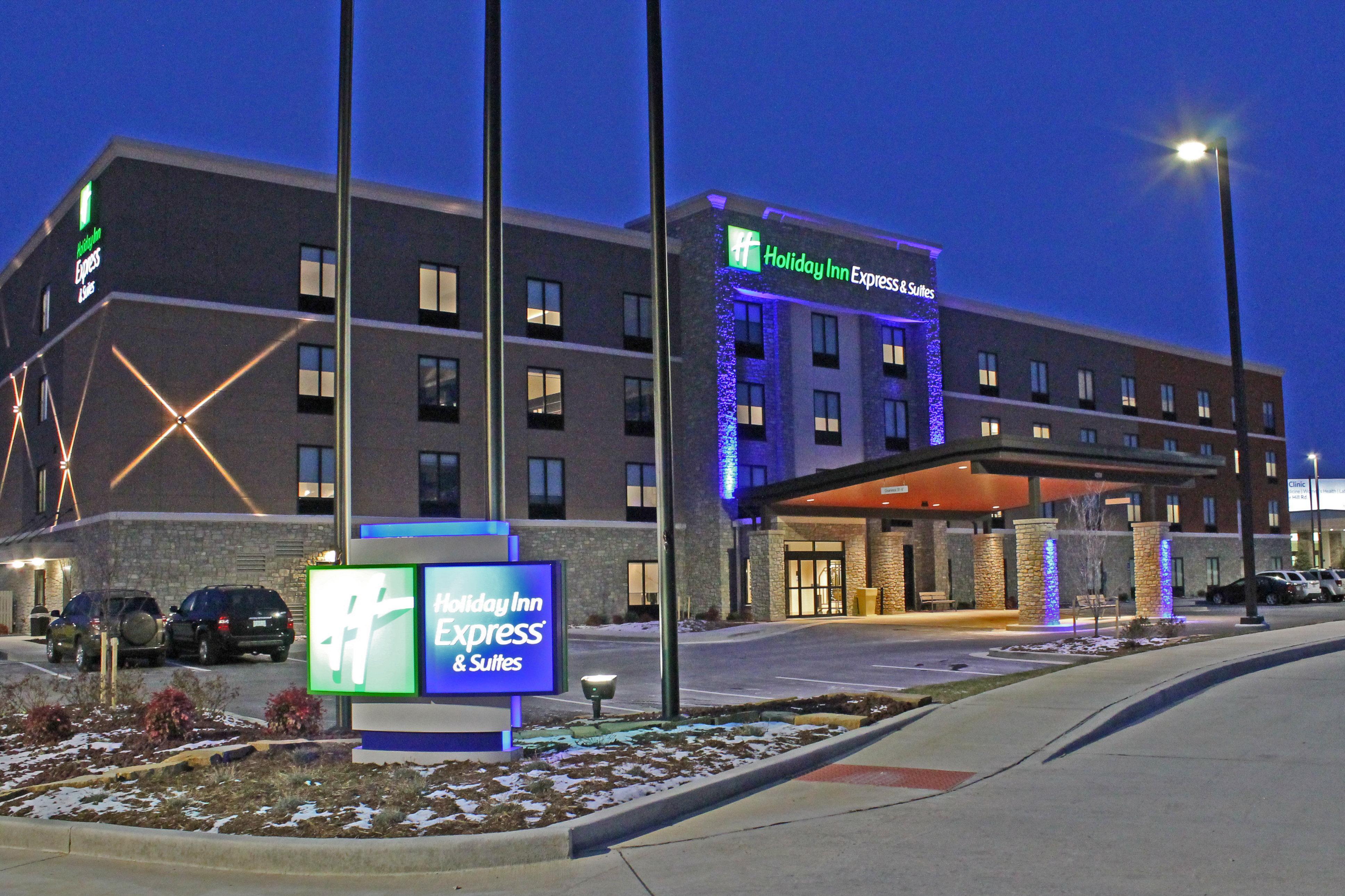 Holiday Inn Express & Suites - St. Louis South - I-55 By Ihg Mehlville Экстерьер фото